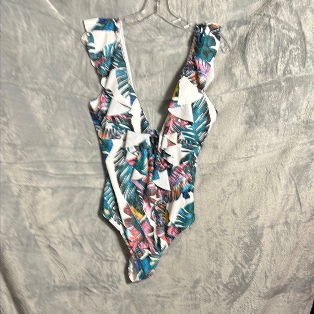 NWT Sporlike women’s xl swimsuit Tropical Leaf Print One-Piece Swimsuit